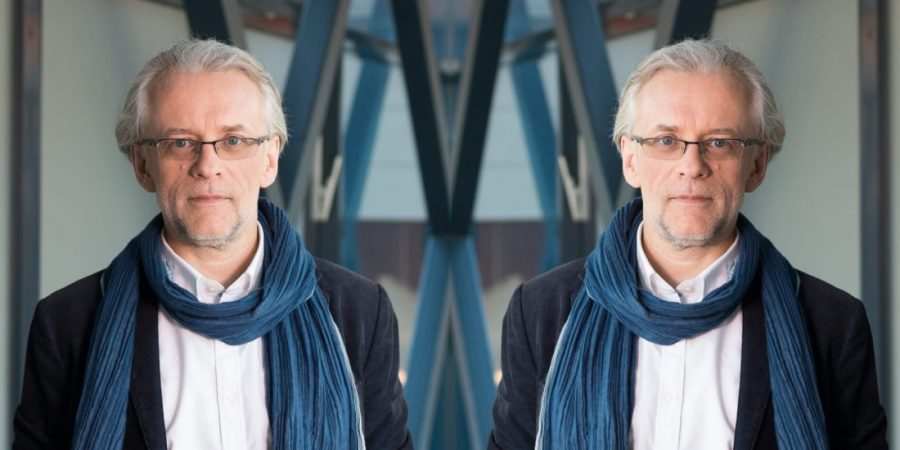 Kaip neišgąsdinti darbuotojų, kai vadovas dirba kartu